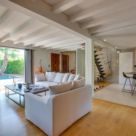 Maison Avec Piscine Proche De La