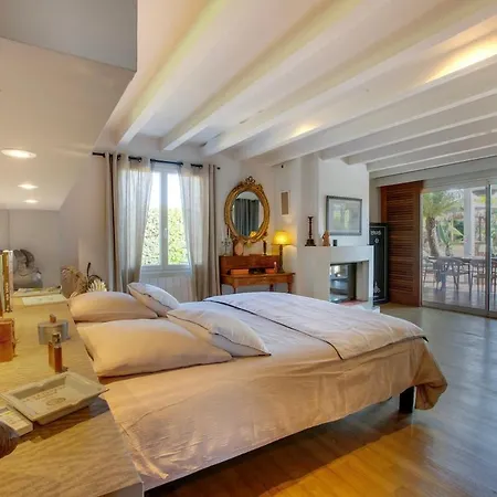Maison Avec Piscine Proche De La Villa Bidart